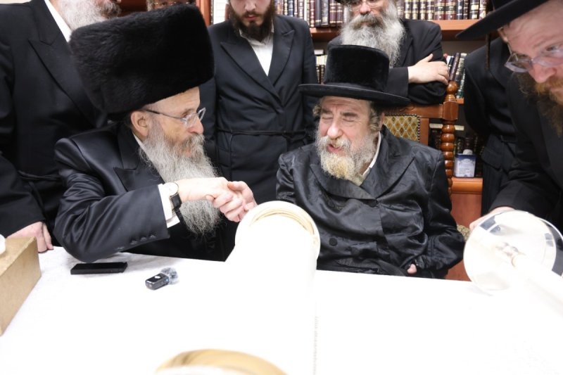 משה גולדשטיין וא. אייזנבאך