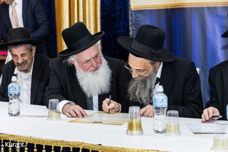 מענדי קורנט