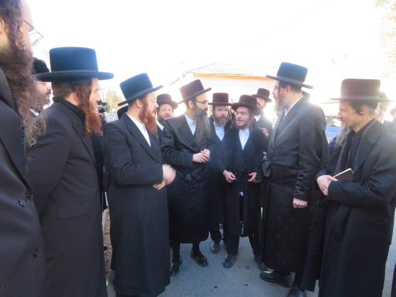 באדיבות המצלם