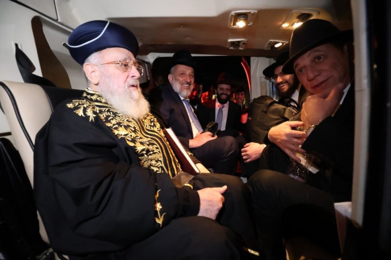 באדיבות המצלם