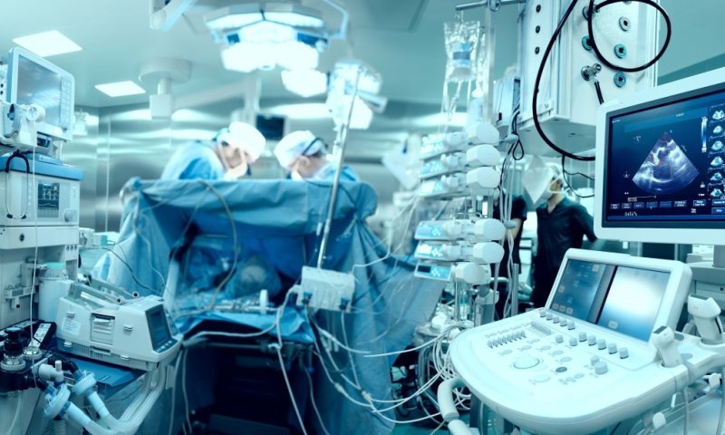 שישה נערים אושפזו עקב שתיית אלכוהול, בן 13 עם דימום מוחי