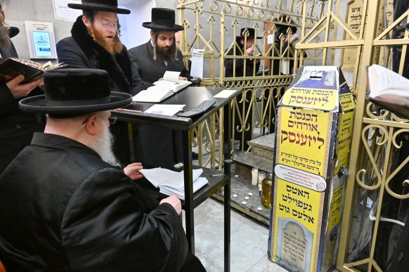 באדיבות המצלם
