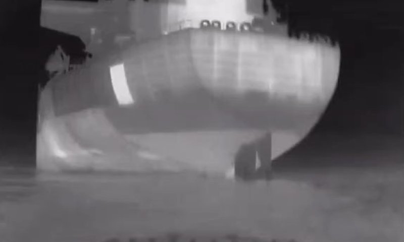 זלנסקי מאשר: אוקראינה פגעה בשתי מכליות נפט רוסיות