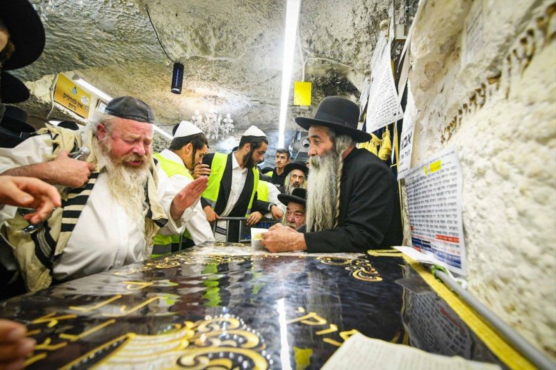 ארי קופרשטוק ומאיר אדרי