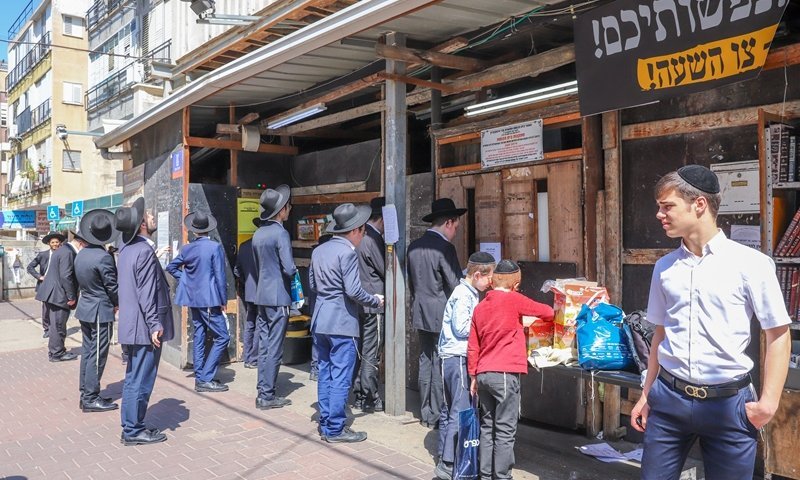 ההקלטות מאחורי הקלעים: כך פעילי קפלן החדירו מסרים לבתי הכנסת