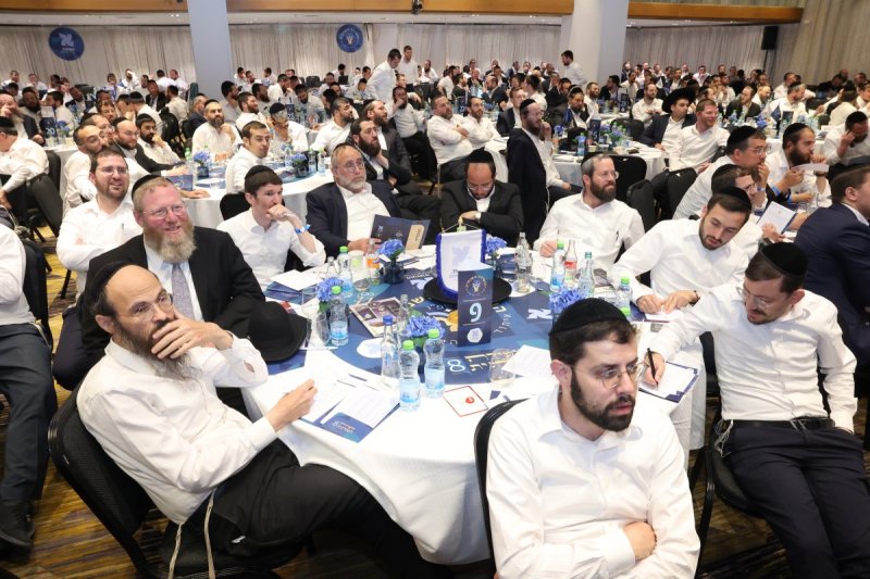 קובי הר צבי ומאיר זלזניק