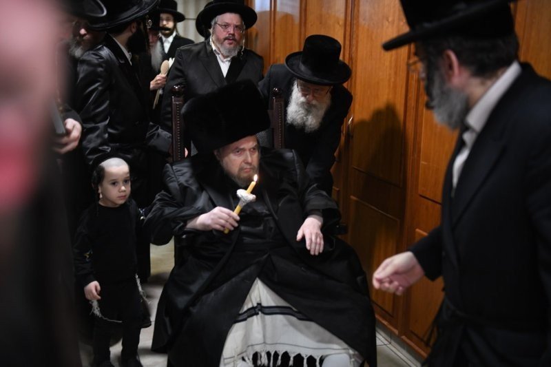 אנשיל בעק וא.מ.ש