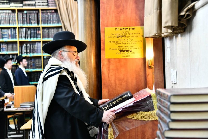 שוקי לרר