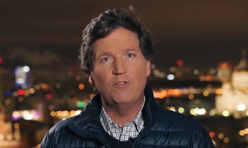 שילם את מחיר האנטישמיות? המכה הכואבת שספג טאקר קרלסון