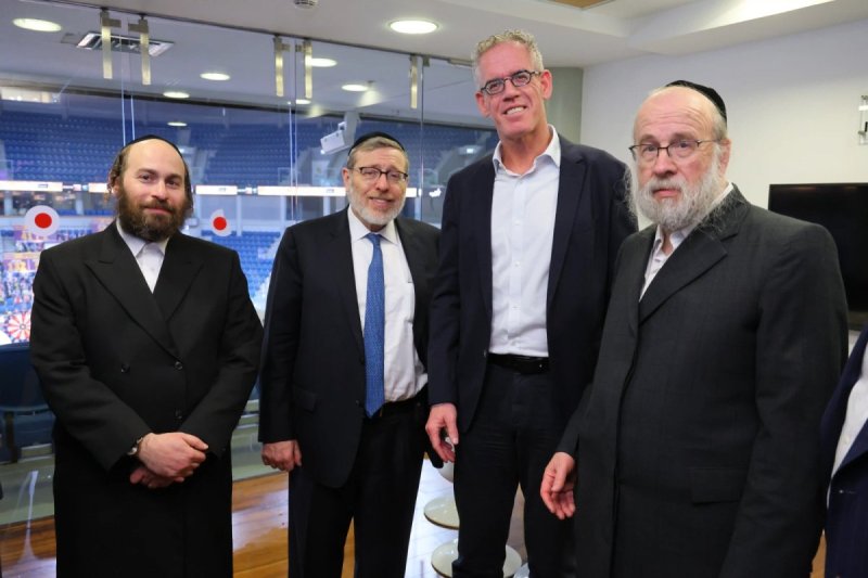 יעקב נחומי, אריאל אוחנה, אברהם כהן