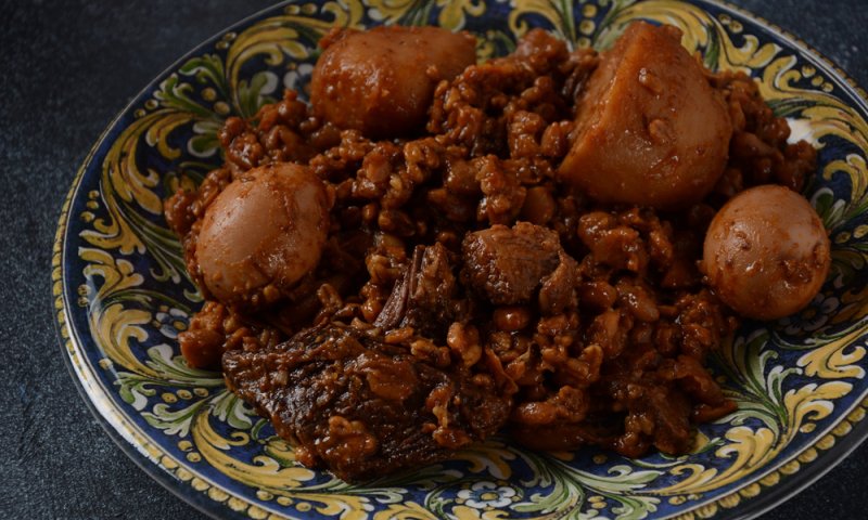 חמין גריסים חורפי בטעם עמוק