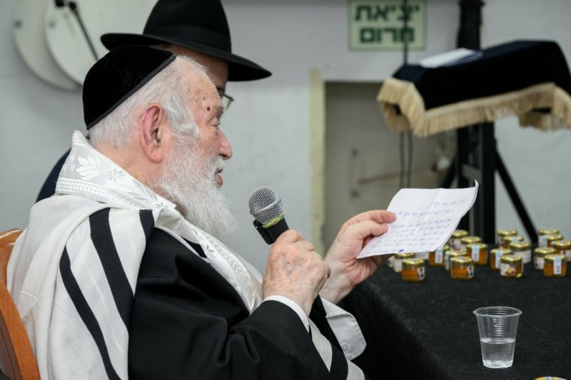 מנדי רוט, דברי חמד