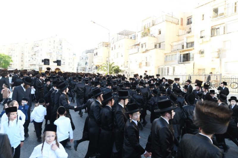 אנשיל בעק