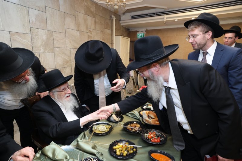 שמוליק קורלנסקי