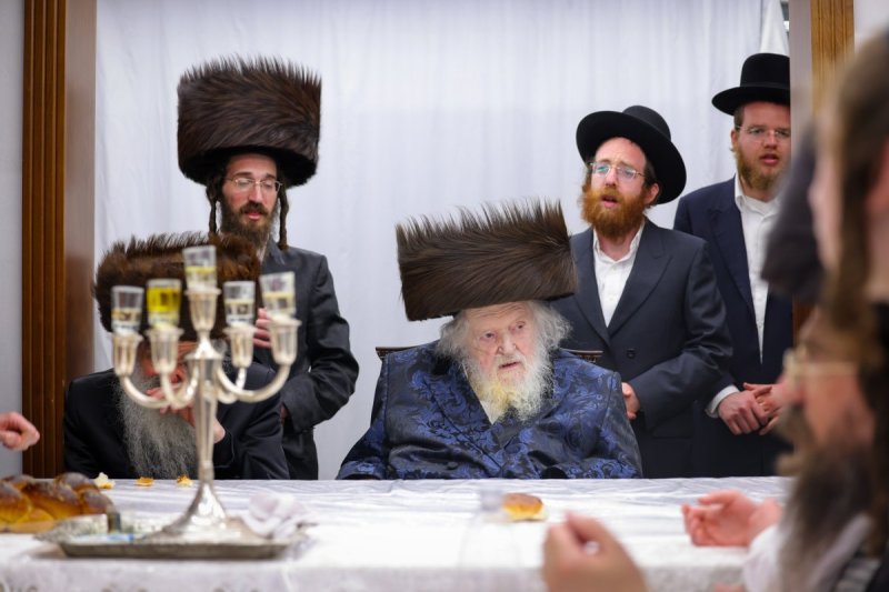 דניאל נפוסי