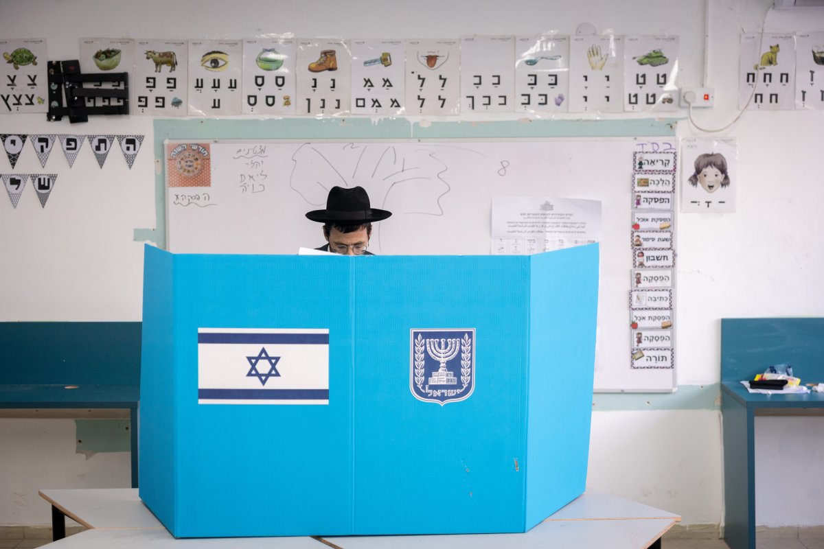 צלמי פלאש 90