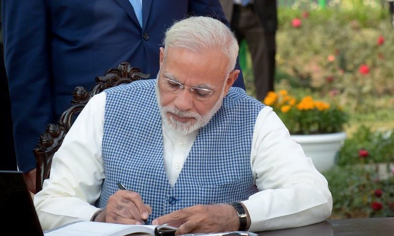 דרמה במשכן: הקרב על הכיסא שעלול לשבש את ביקור מודי