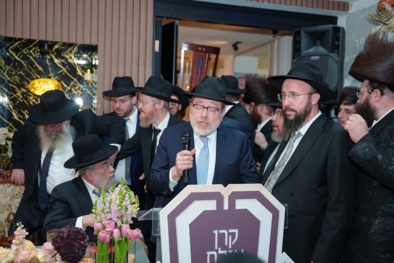 דניאל נפוסי ומאיר זלזניק