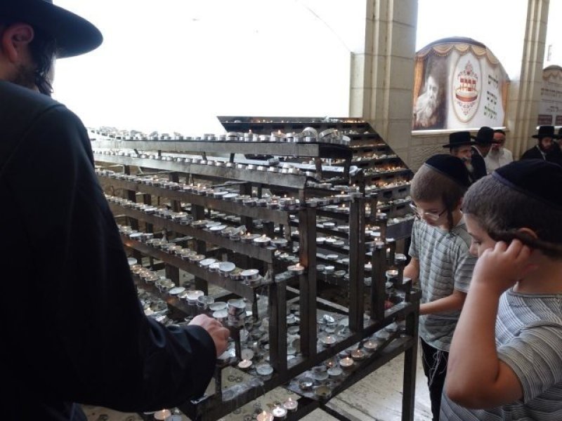 אנשיל בעק וא.מ.ש