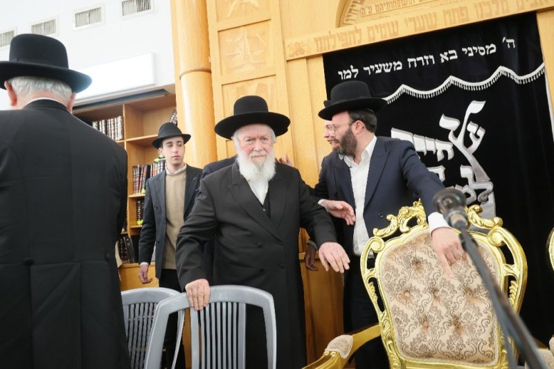 אברהם אבידן