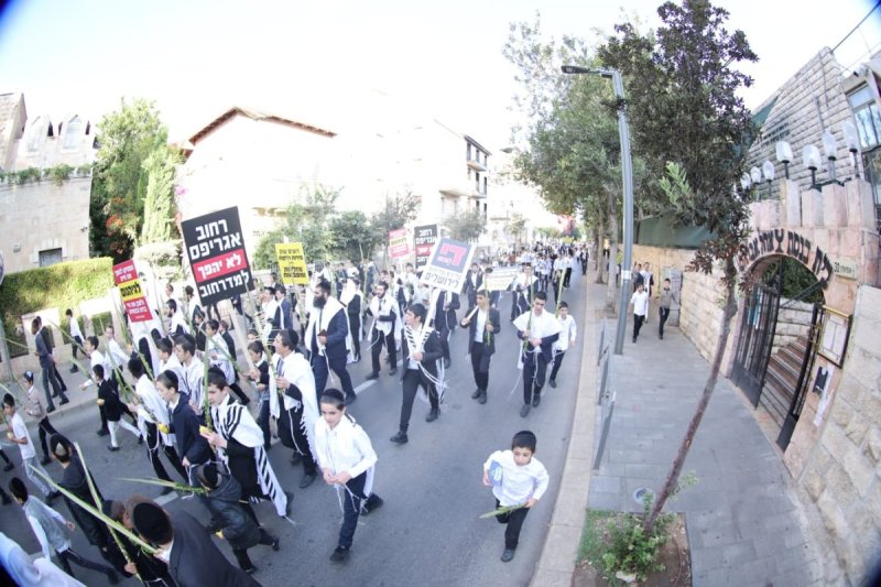 שלומי טריכטר ומ.פ
