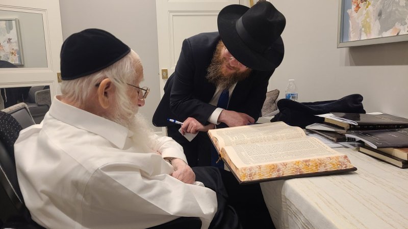 באדיבות המצלם