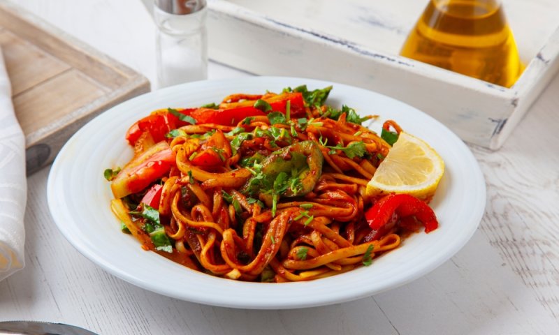 פסטה ברוטב עגבניות ולימון שאי אפשר לתאר במילים