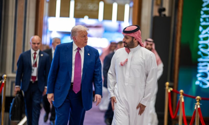 וושינגטון פוסט: סעודיה והאמירויות דוחפות להסלמה מול איראן