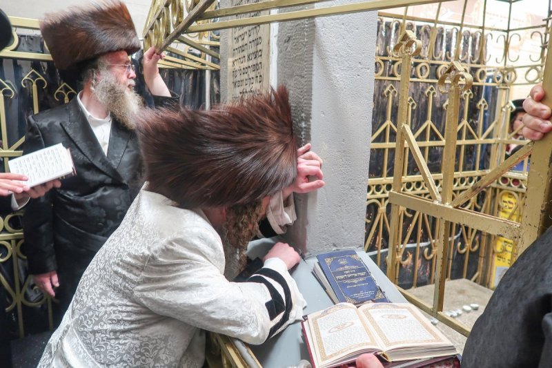מ.א נוימן