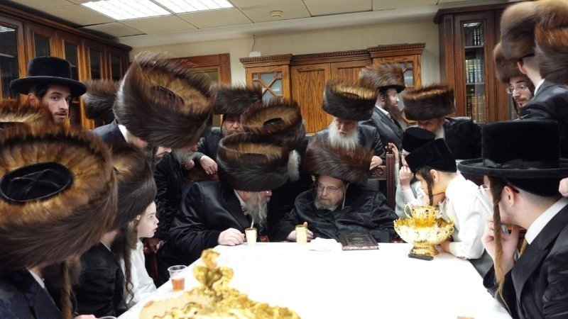 אנשיל בעק וא.מ.ש