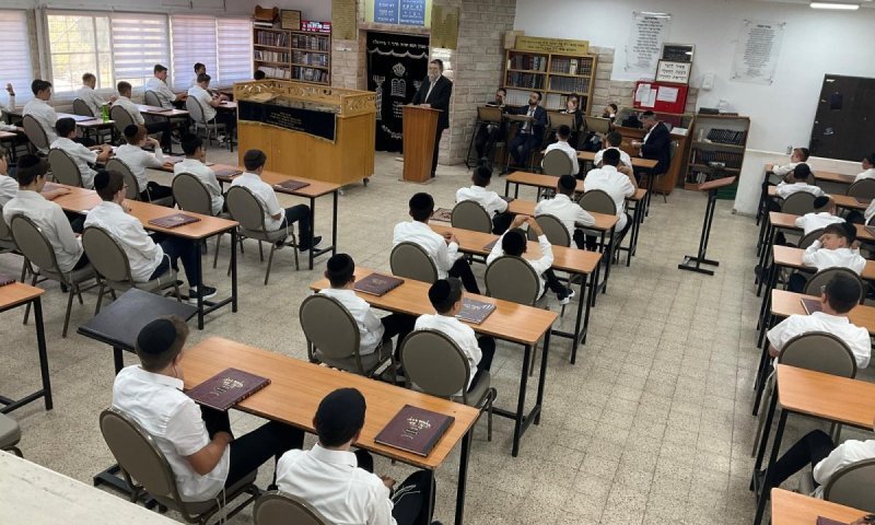 בצל המלחמה: האוצר שוקל לקצץ בתקציבי החינוך החרדי