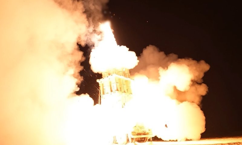 הוויכוח במערכת הביטחון: למה לא משתמשים יותר ב"חץ 3"?