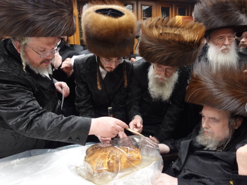 אנשיל בעק וא.מ.ש