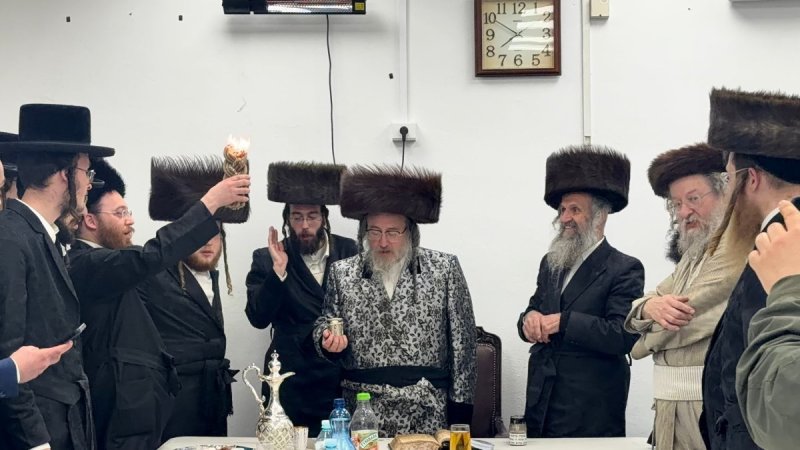 באדיבות המצלם