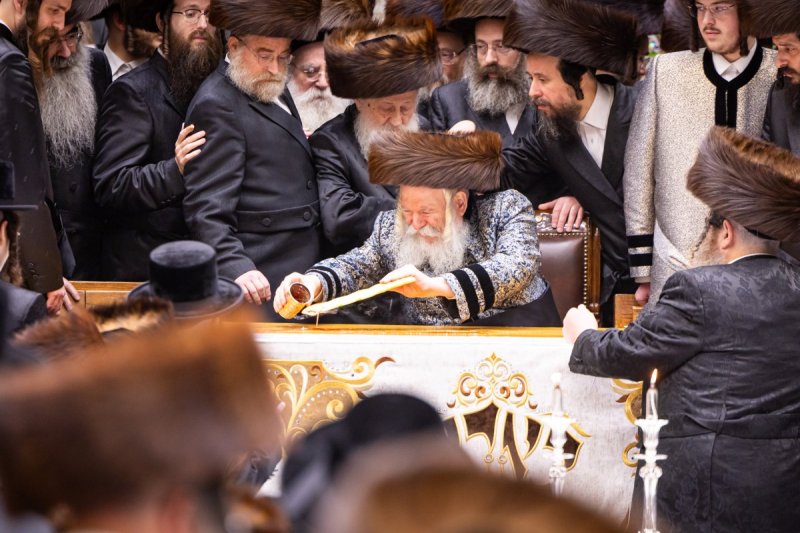 באדיבות המצלם