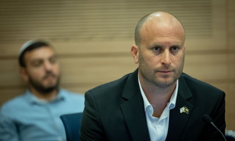 היועמ"שית ופרקליט המדינה החליטו: ח"כ קרויזר ייחקר באזהרה בחשד לתקיפת שוטר