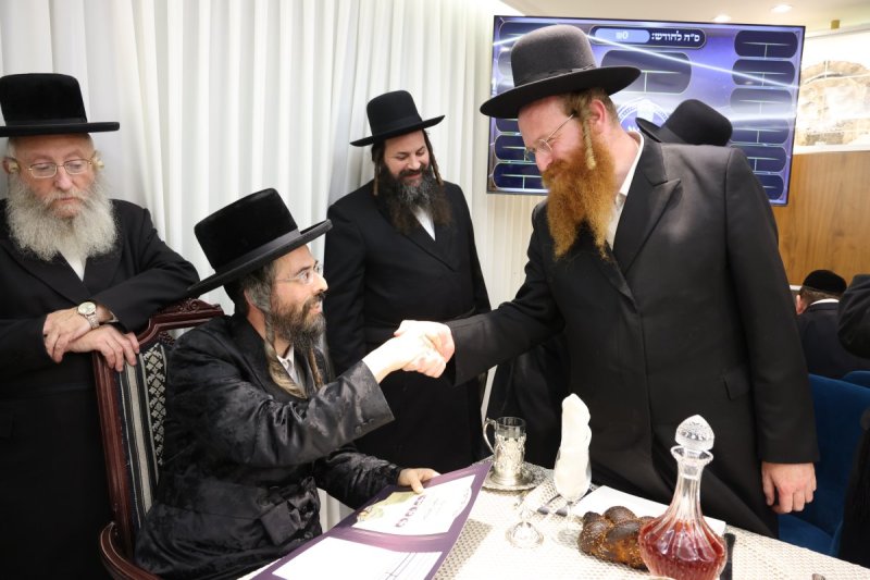 באדיבות המצלם