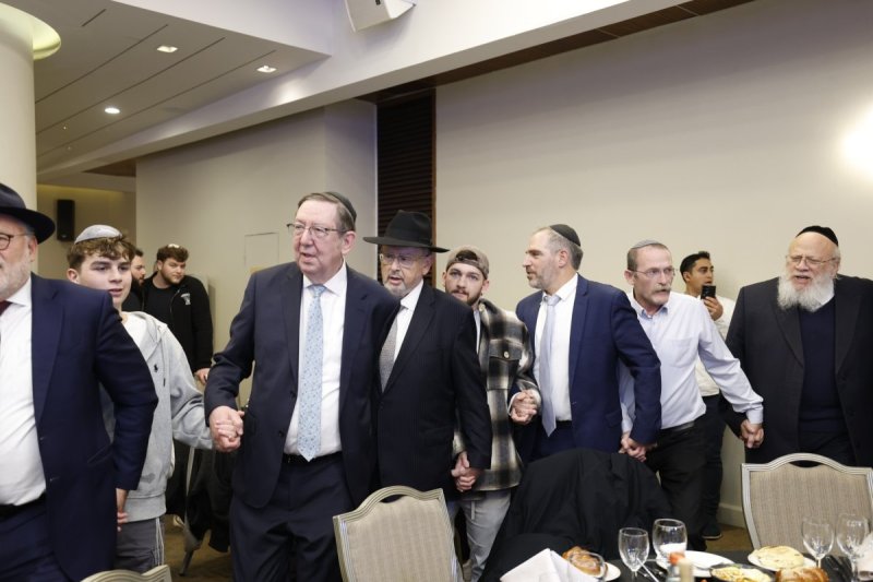 שמוליק קורלנסקי