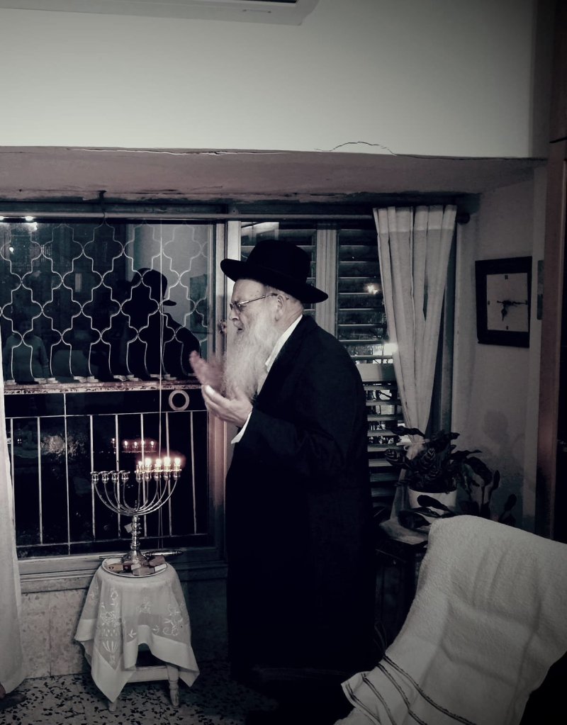 באדיבות המצלם