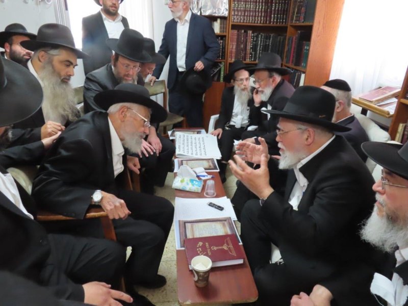 באדיבות המצלם