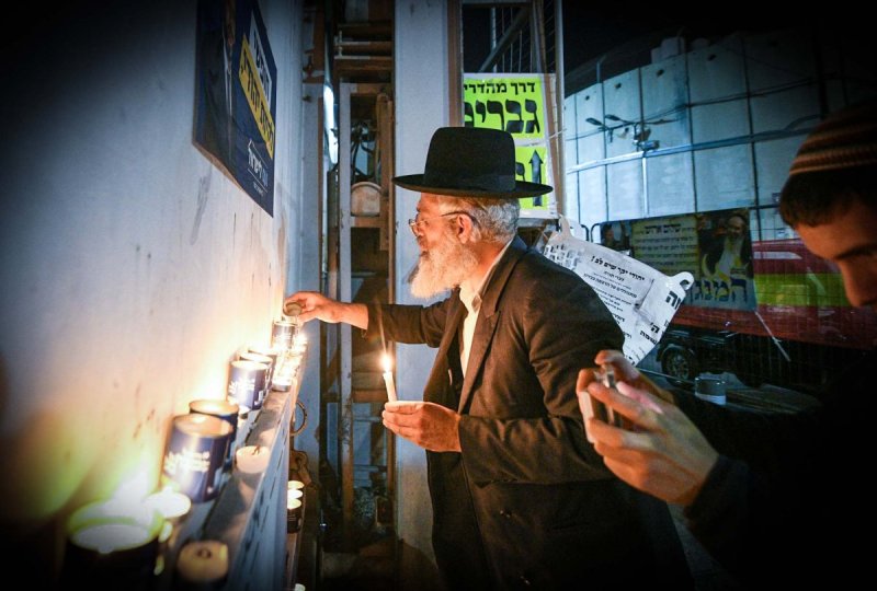 ארי קופרשטוק