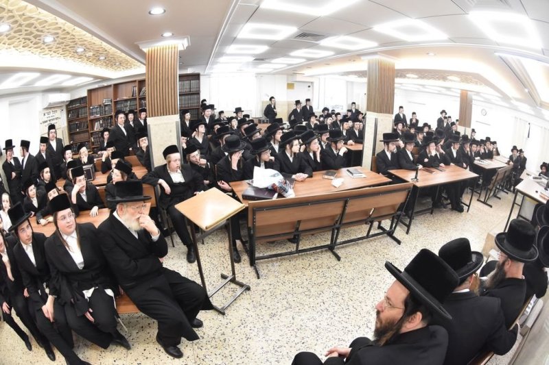 מהנעשה והנשמע