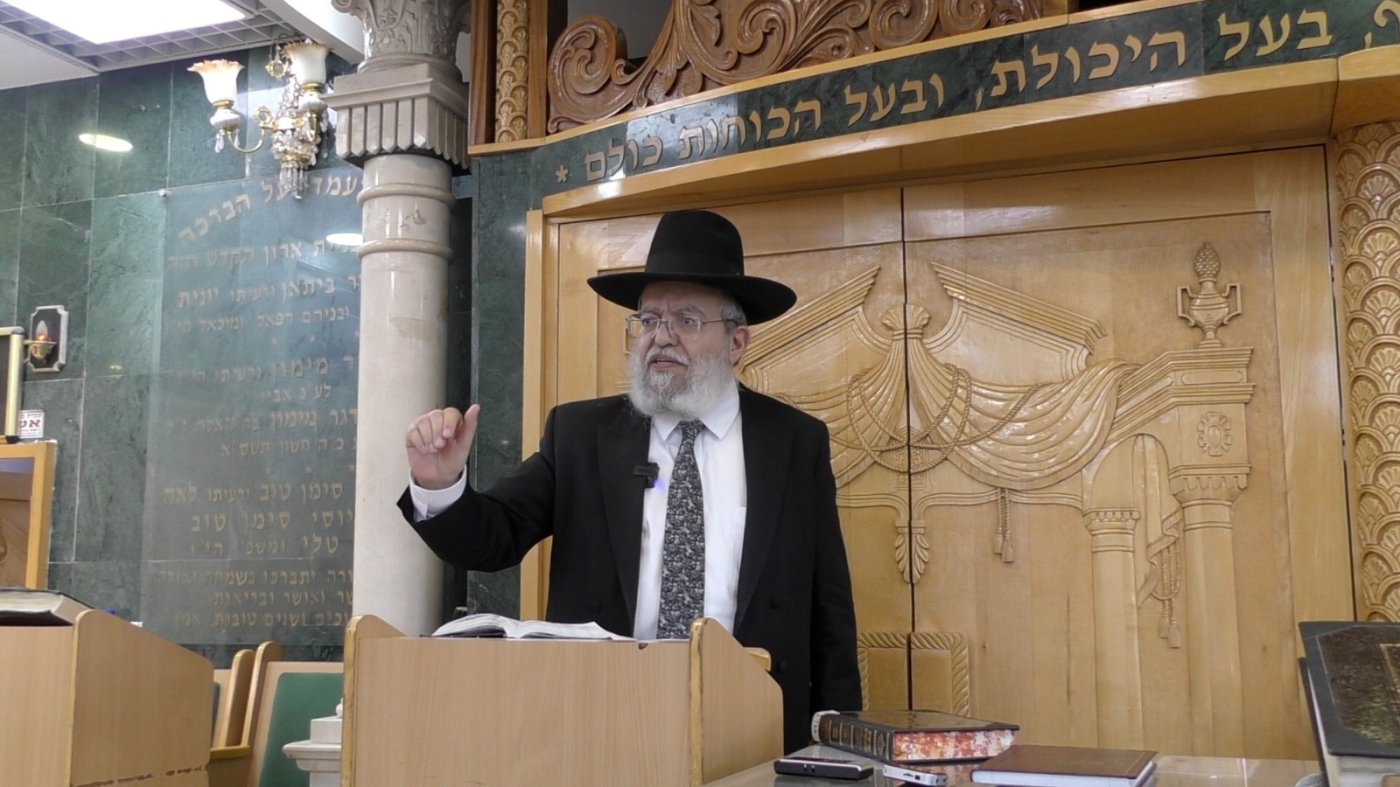 באדיבות המצלם