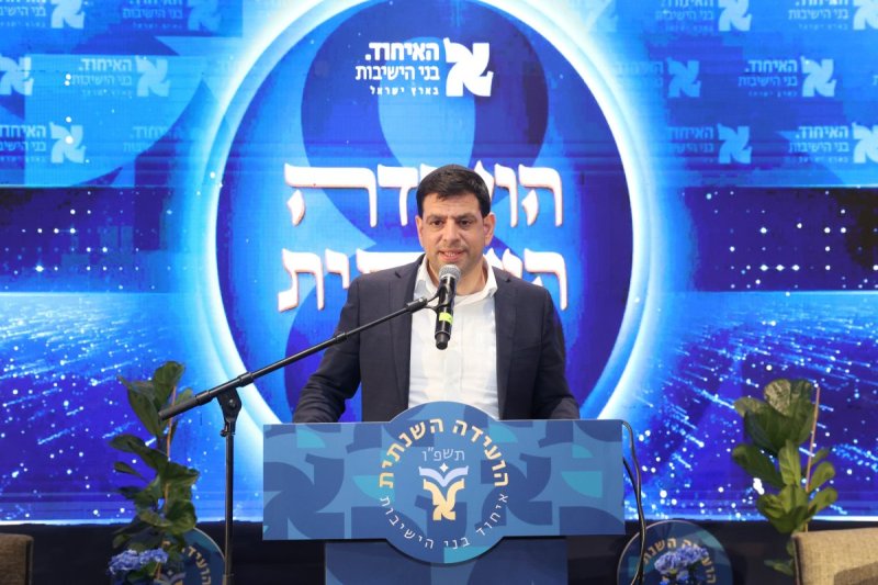 קובי הר צבי ומאיר זלזניק