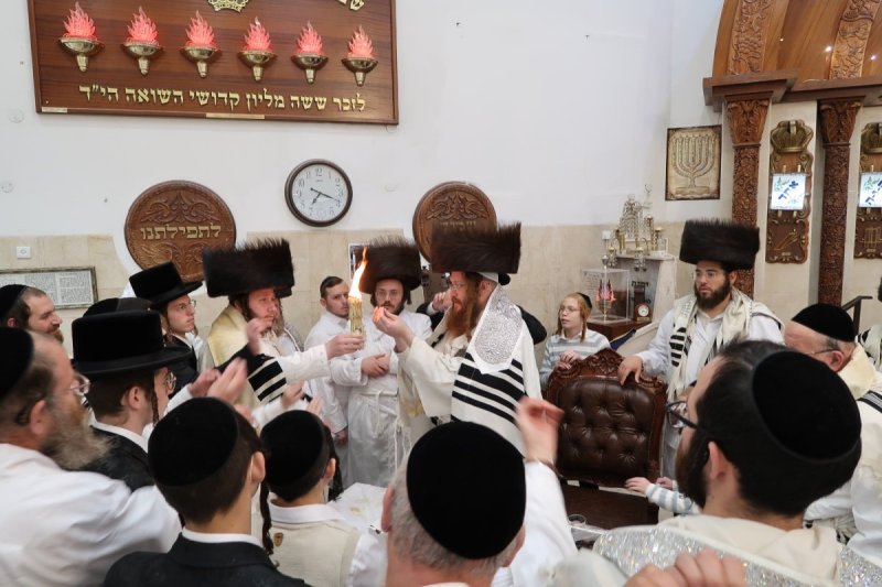 באדיבות המצלם