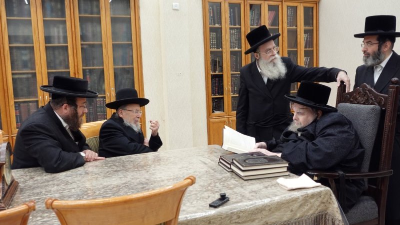 באדיבות המצלם