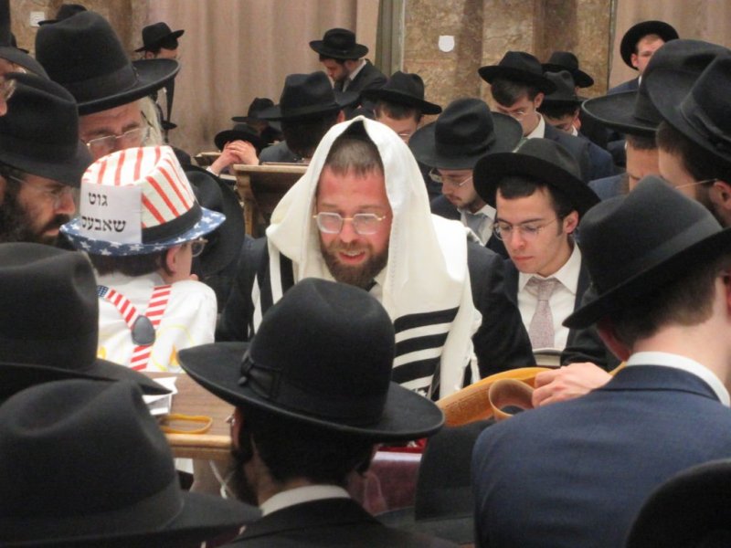 באדיבות המצלם