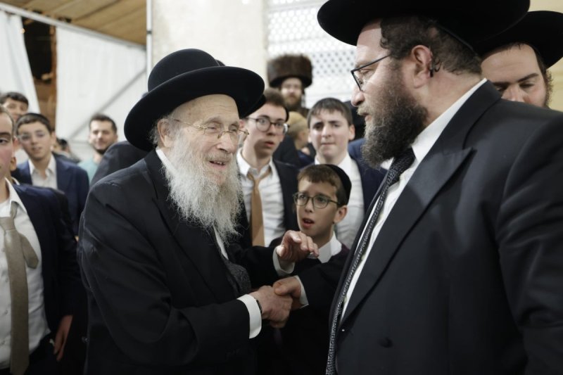 שמוליק קורלנסקי
