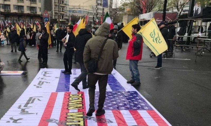 יומן המלחמה של בן נשיא איראן חושף: פחד ופאניקה בצמרת