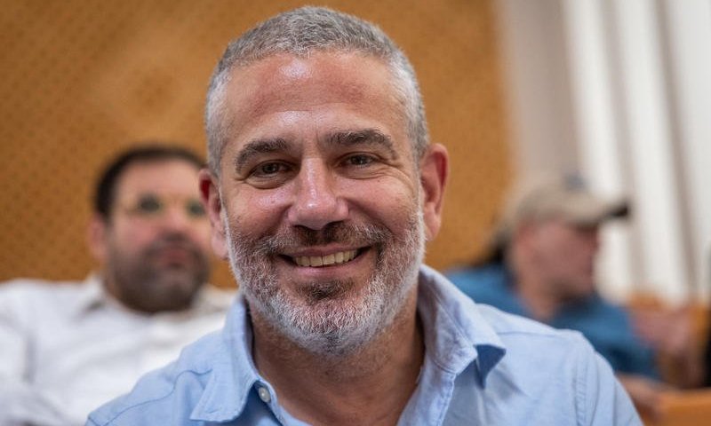 טלטלה בתקשורת: העתירה לבג"ץ שדורשת חקירה פלילית נגד כוכבי ערוץ 14